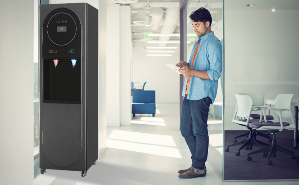 桶装水内惊现二维码,饮水安全如何保证